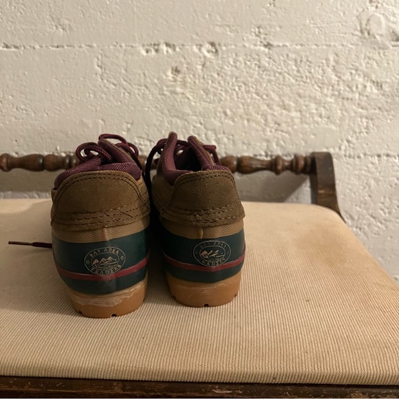 NWOB Bay Area Traders 8 Duck Shoes Sorority - Picture 2 of 8